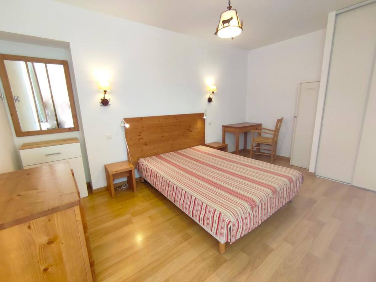 Pat 83, T2, Centre Luchon, Wifi, Casier A Skis, 4 Personnes Bagnères-de-Luchon Exterior foto